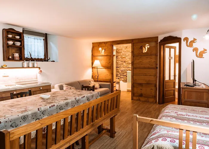 Maison De L'ecureuil Apartmán *